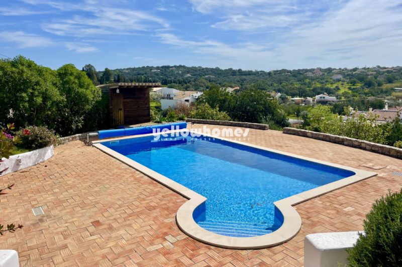 Charming country villa with 4 bedrooms and pool in Sao Bras de Alportel